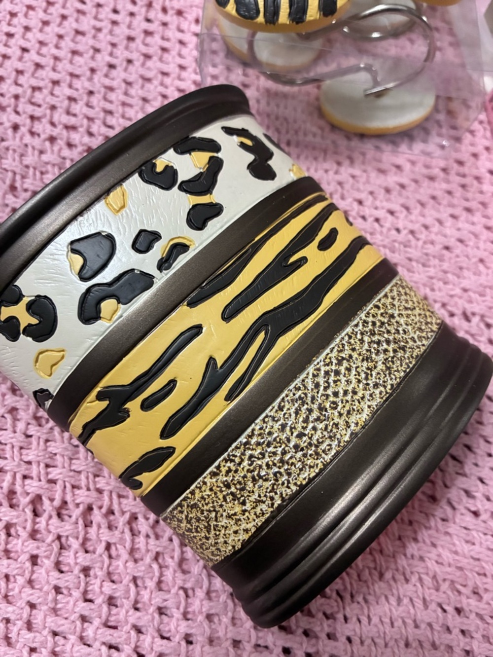 Metallic Gold in the wild shower curtain & bath set - Picture 3 of 16